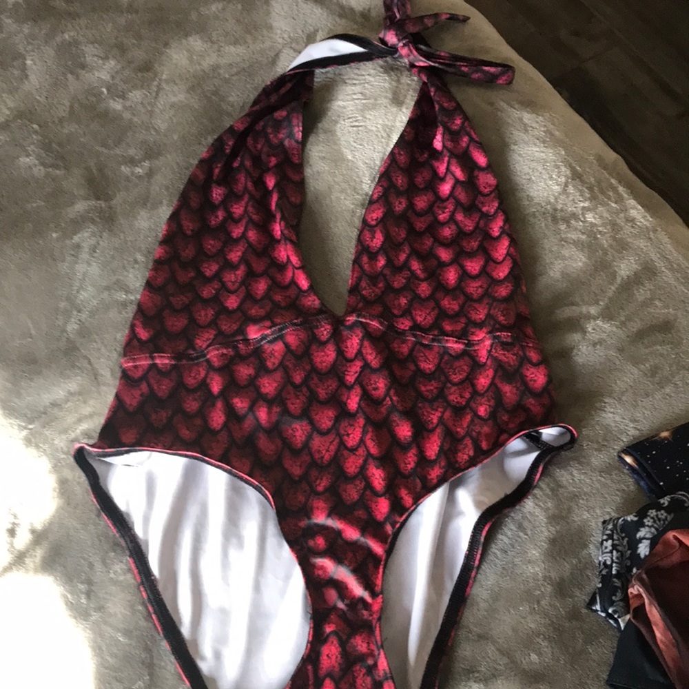 GoT Blackmilk Swim